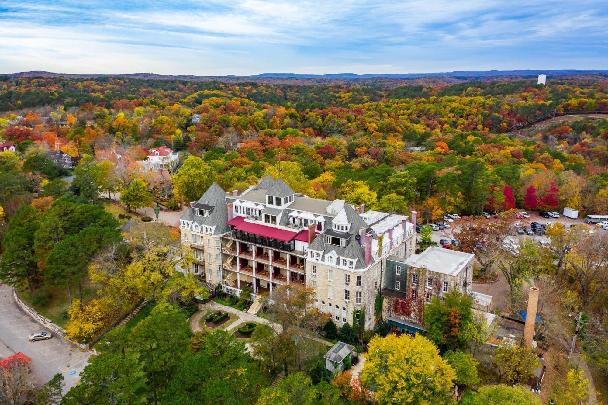 1886 Crescent Hotel And Spa Eureka Springs Exterior foto