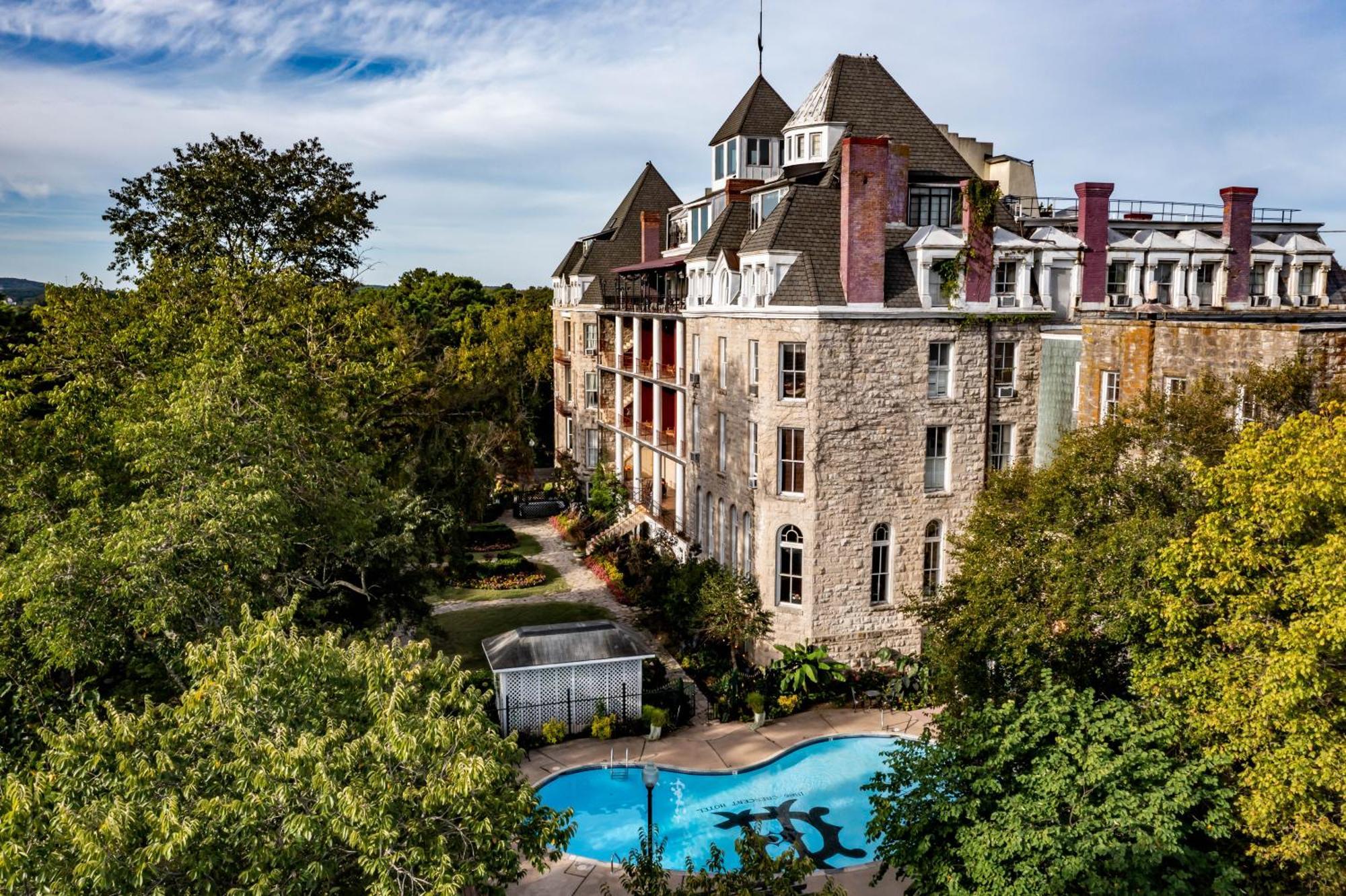 1886 Crescent Hotel And Spa Eureka Springs Exterior foto